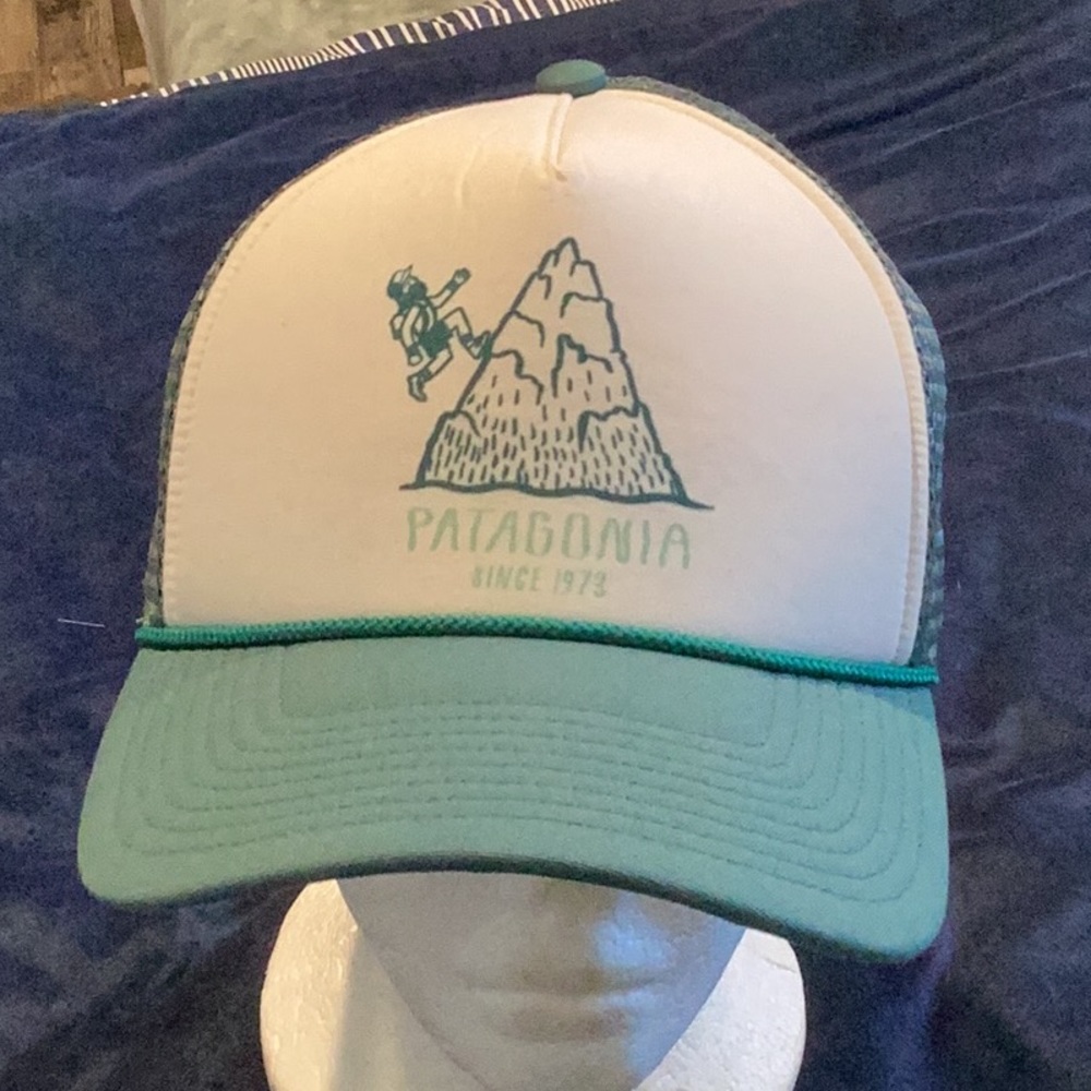 EUC Patagonia foam trucker
